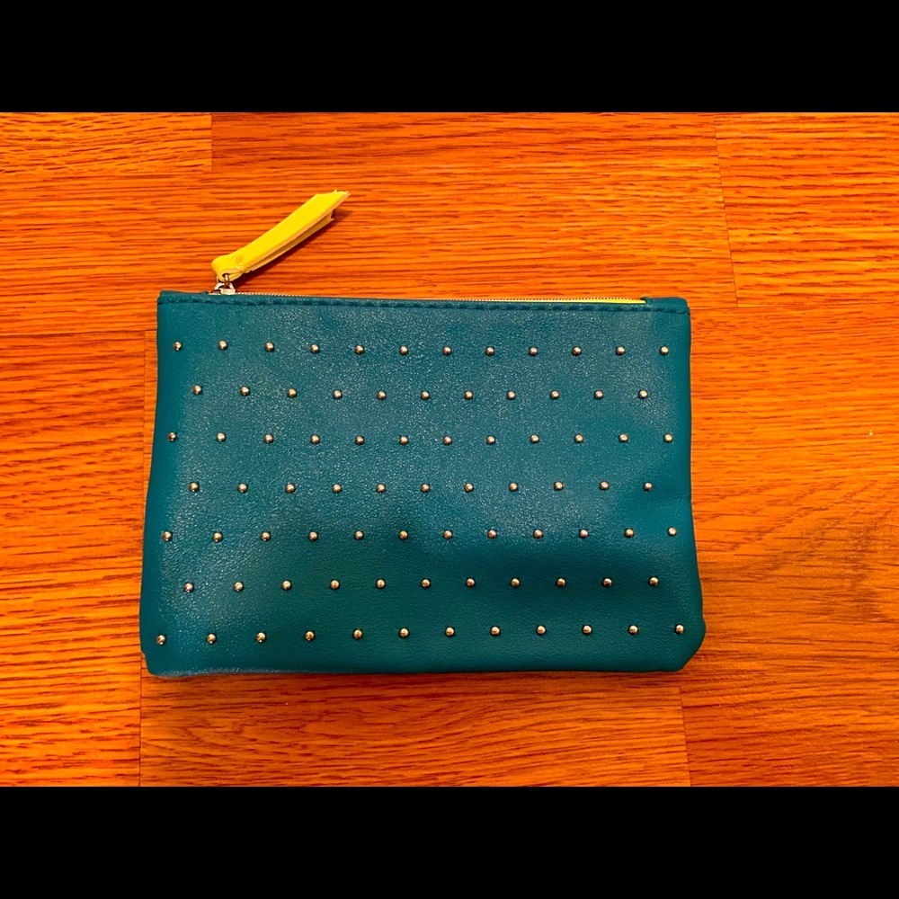 Ipsy Bag Bundle - Picture 2 of 4
